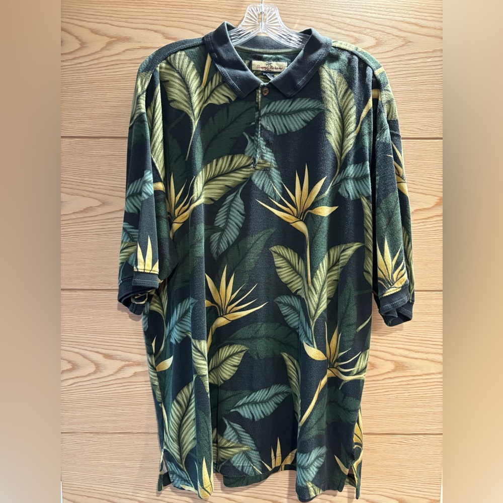 Tommy Bahama Hawaiian Style Short Sleeve Silk/Cotton Blend Top Size XL